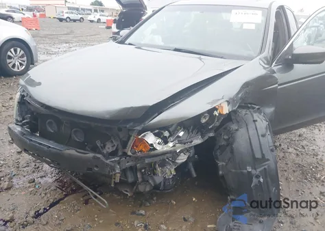 2008 Honda Accord Exl from USA, damaged, VIN 1HGCP36858A049841